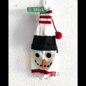 NIFTY knitted snowman holiday wine covers 2 piece bundle